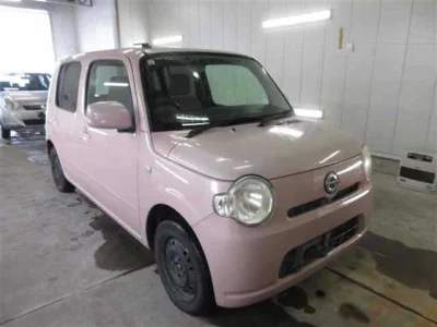 Daihatsu MIRA  с аукциона в Японии
