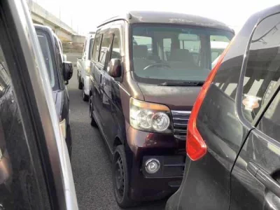 Daihatsu Atrai Wagon