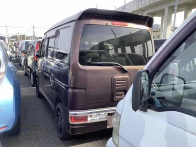 Daihatsu Atrai Wagon