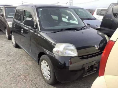 Daihatsu Esse