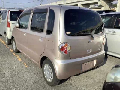 Daihatsu MOVE LATTE