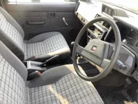 Nissan DATSUN PICKUP лот № 510 оценка R  с аукциона в Японии 2