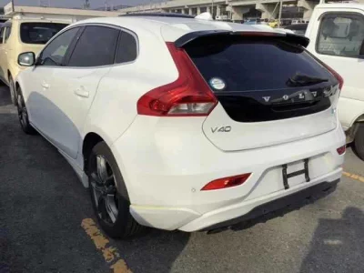 Volvo V40