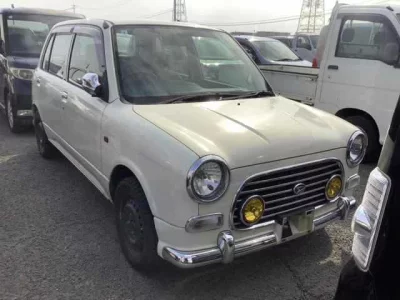 Daihatsu MIRA