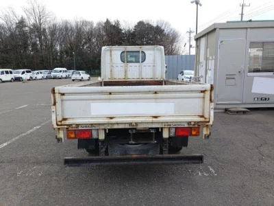 Nissan ATLAS  с аукциона в Японии