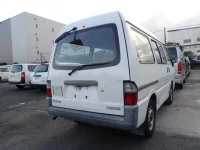 Mazda BONGO VAN лот № 127 оценка 3  с аукциона в Японии 1