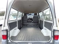 Mazda BONGO VAN лот № 127 оценка 3  с аукциона в Японии 2