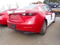 Mazda AXELA лот № 113 оценка 3.5  с аукциона в Японии 1