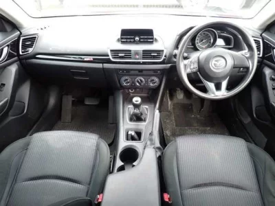 Mazda AXELA  с аукциона в Японии