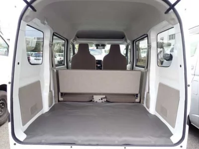 Mitsubishi MINICAB VAN