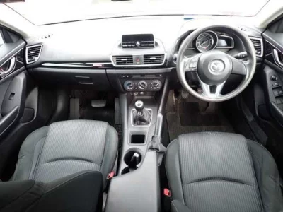 Mazda AXELA  с аукциона в Японии