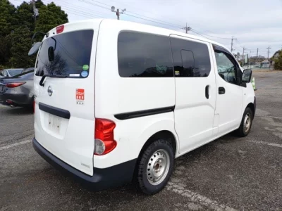 Nissan NV200
