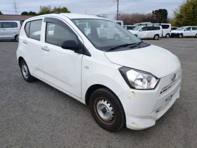 Daihatsu MIRA E S