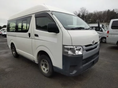 Toyota HIACE VAN  с аукциона в Японии