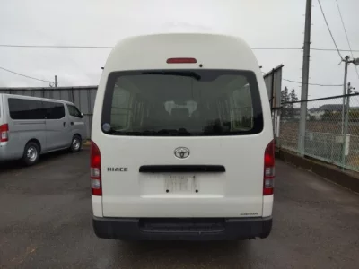 Toyota HIACE VAN  с аукциона в Японии