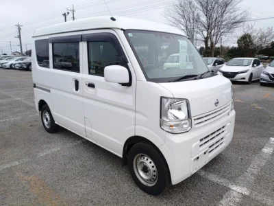 Nissan CLIPPER VAN