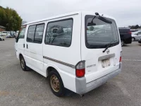 Nissan VANETTE VAN лот № 33733 оценка 2  с аукциона в Японии 4