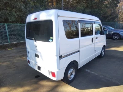 Nissan CLIPPER VAN