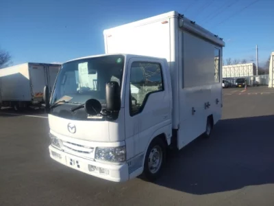 Mazda Titan