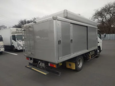 Mitsubishi Fuso Canter