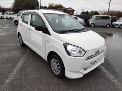 Daihatsu MIRA E S