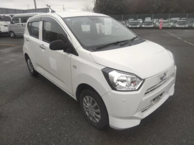 Daihatsu MIRA E S