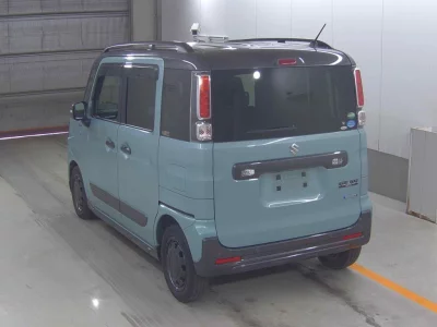 Suzuki Spacia Gear