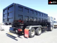 Isuzu GIGA лот № 8697 оценка R  с аукциона в Японии 1