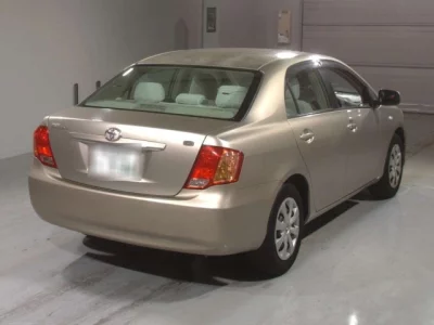 Toyota COROLLA AXIO  с аукциона в Японии