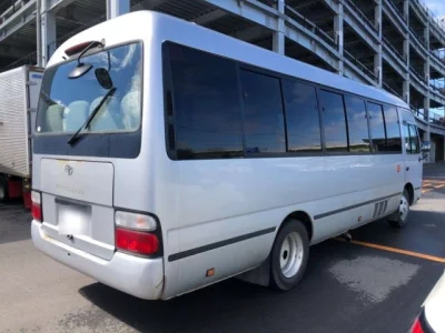 Toyota COASTER