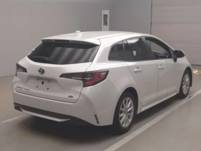 Toyota SIENTA  с аукциона в Японии