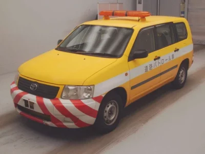 Toyota SUCCEED  с аукциона в Японии