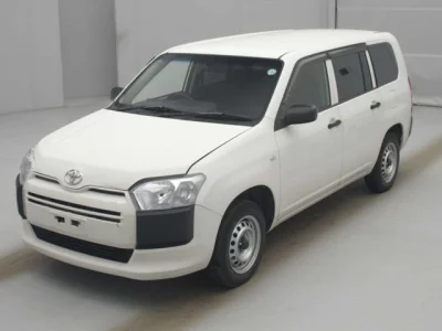 Toyota SUCCEED  с аукциона в Японии