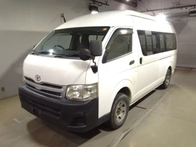Toyota HIACE VAN  с аукциона в Японии