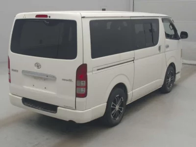 Toyota HIACE VAN  с аукциона в Японии