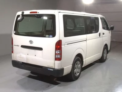 Toyota REGIUS ACE VAN