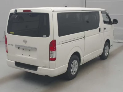 Toyota REGIUS ACE VAN
