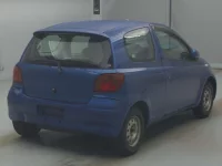 Toyota VITZ лот № 72078 оценка R  с аукциона в Японии 1