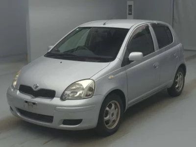 Toyota VITZ  с аукциона в Японии