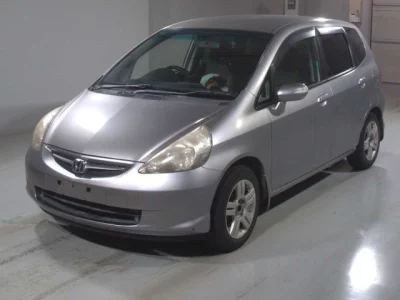 Honda FIT  с аукциона в Японии