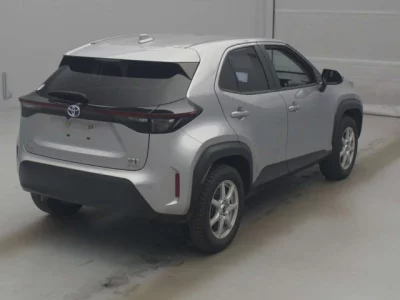 Toyota YARIS CROSS  с аукциона в Японии