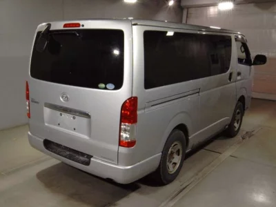 Mazda BONGO BRAWNY VAN