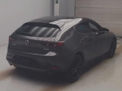 Mazda MAZDA3  с аукциона в Японии