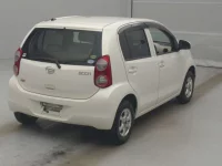 Daihatsu Boon лот № 70005 оценка RA  с аукциона в Японии 1