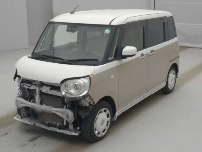 Daihatsu MOVE CANBUS  с аукциона в Японии