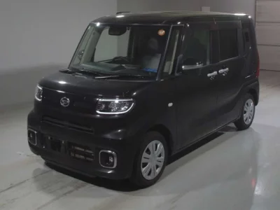 Daihatsu TANTO  с аукциона в Японии