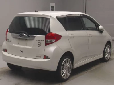 Subaru TREZIA