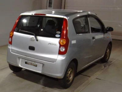 Daihatsu MIRA  с аукциона в Японии