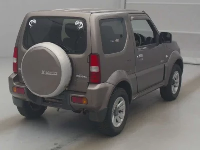 Suzuki Jimny Sierra