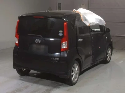 Daihatsu MOVE  с аукциона в Японии
